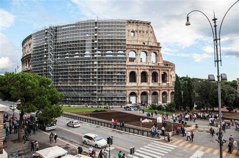 Colosseum Restoration Begins In Rome After 3 Year Delay Cbs News