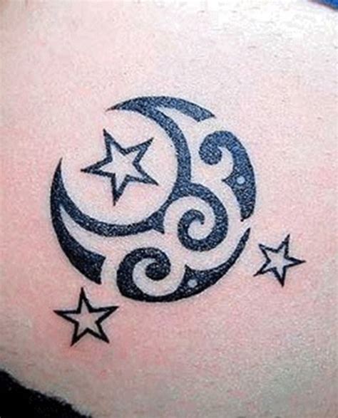 20 Moon Tattoos Star Tattoos Star Tattoo Designs Moon Star Tattoo