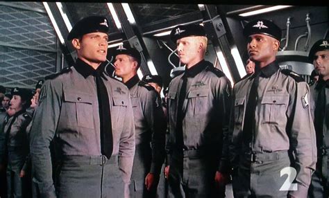 Pin By Jerry Duda On Cinema Shots Starship Troopers Starship Trooper