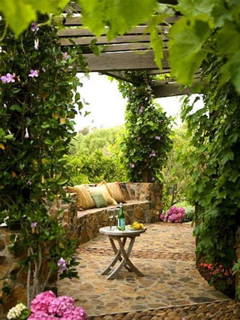 Create A Shaded Seating Area In The Garden Interior Design Ideas