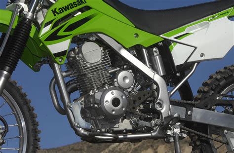 Kawasaki klx 140 2021 full specification and features in philippines. Kawasaki KLX140 engine - 2008 Kawaski KLX140 Ride ...