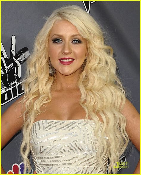 Christina Aguilera The Voice Finale With Beverly McClellen Photo