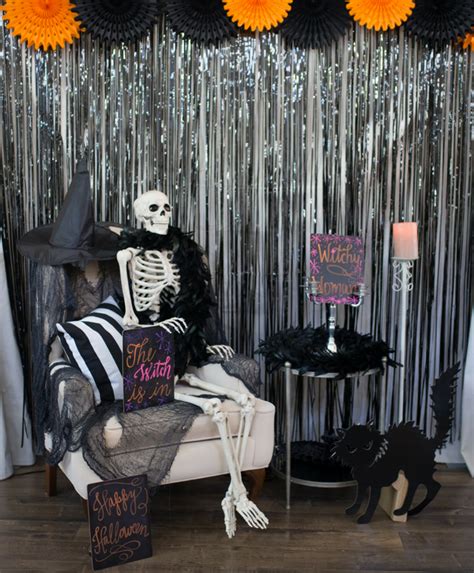 Your wedding day is going to be perfect, choose a wedding photo booth rental that is too. A Frightfully Fun Photo Booth | Halloween photo booth, Halloween party backdrop, Halloween backdrop
