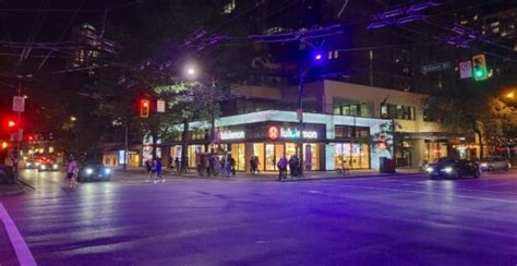 Purple Street Lights Phenomenon Spotted Along Bc Highways And Roads Urbanized