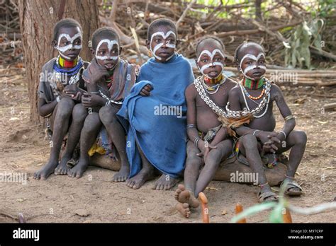 Mursi Tribe Hi Res Stock Photography And Images Alamy