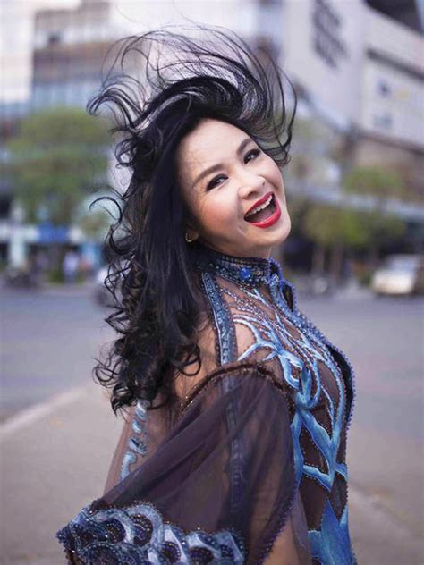 Đêm nhạc tôn vinh đoàn chuẩn, phú quang. Vì đó là Thanh Lam