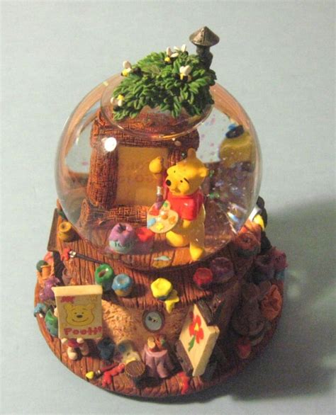 Pin By Tiffany Pung On My Snowglobe Collection Snow Globes Picture