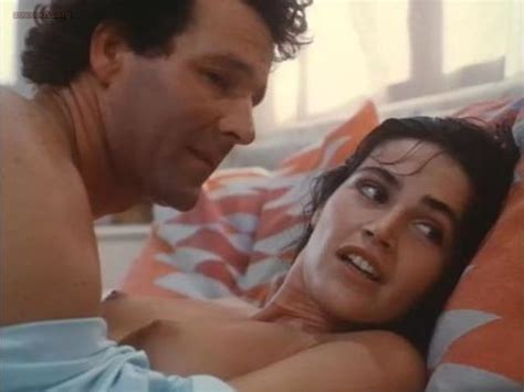 Kim Delaney Stroke