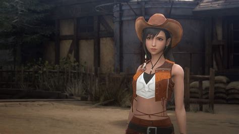 Tifa Punches Into Crisis Core Final Fantasy Vii Reunion With New