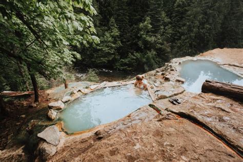 Essential Tips For Soaking At Umpqua Hot Springs In Oregon The Mandagies