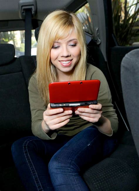 Jennette Mccurdy S Racy Bit Selfie Reveals More Game Than Skin