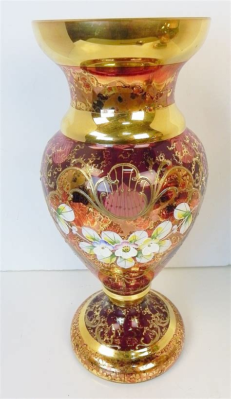Sold Price Red Venetian Style Glass Vase January 2 0117 12 00 Pm Est