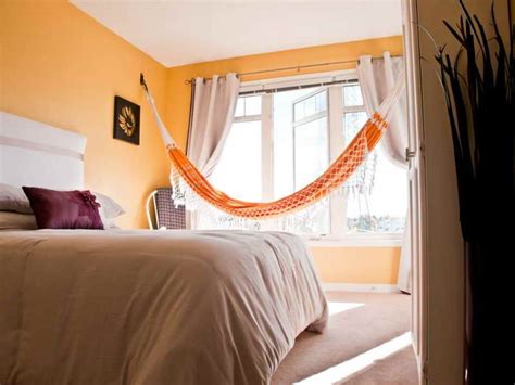 1 bedroom apartments allow more privacy than living with a roommate, and gives y. Ways To Hang A Hammock In Your Bedroom | Wearefound Home ...