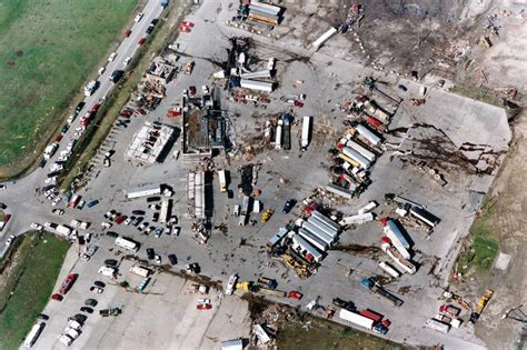 Throwback Tulsa The Devastation Of The Deadly 1993 Tornado That Hit