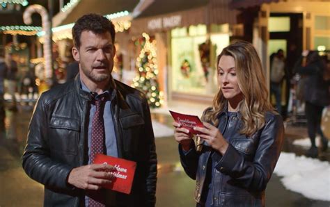 Mark Deklin Has Some Swift Answers In This Tinsel Trivia Video