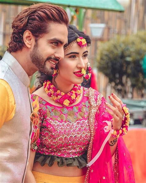 16 Couple Wedding Dresses Across Various Traditions And Cultures In India
