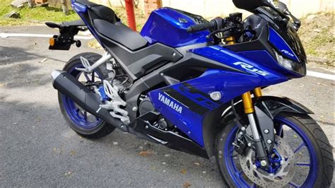Motogp 2018 yamaha r15 v3 0 gets special racing blue motogp. R15V3 Racing Blue Images / New R15 Color Options Launched; Yamaha R15 V3.0 Not in the ...