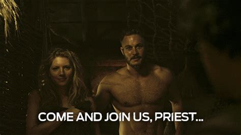 Gifs That Prove Vikings Is The Sexiest Show You Re Not Watching