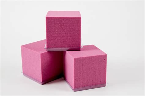 Oasis® Rainbow® Foam Cubes 10 Cm Oasis® Floral Products