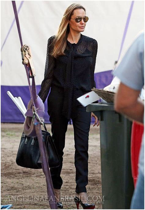 Angelina Jolie Black Handbag Tote Style Star Fashion
