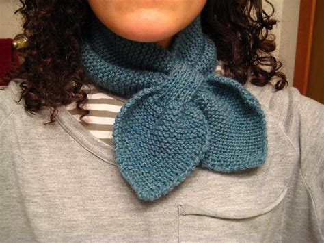Knitted Neck Scarf Pattern By Martha Stewart With Images Knifty