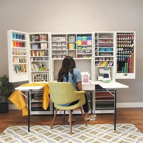 Craft room, sewing room, and washing room are able for you to combine it. Decorating A Sewing Room: Everything You Need To Know | My ...