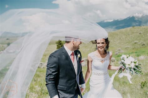 We're located on the corner of spurgin and south reserve street, at 2510 spurgin road, missoula, mt 59804. Honeybee Weddings | Wedding Photographers - Missoula, MT