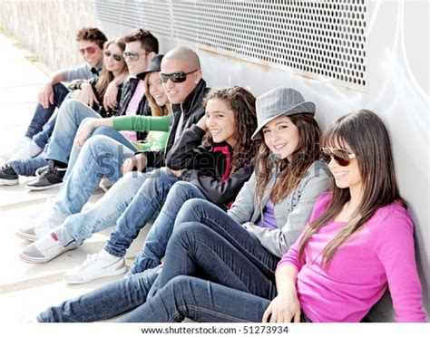 Group Diverse Urban Teenagers Stock Photo 51273934 Shutterstock