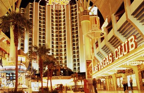 Strauß Hysterisch Tragbar Plaza Hotel Las Vegas Silizium Vorläufiger Name Hitze