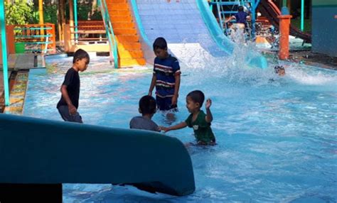 Kolam renang hs agung masih menampakkan kegagahannya, sejak saya pertama kali harga tiket kolam renang hs agung. Deretan Kolam Renang di Jombang Beserta Tiket Masuknya | Trip Jalan Jalan