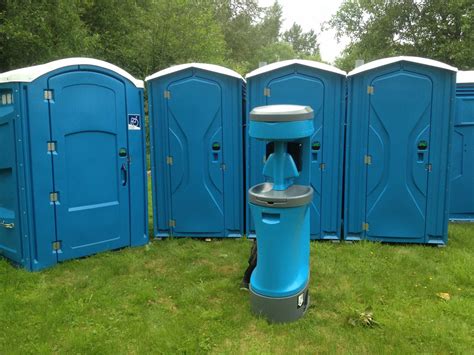 Types Of Portable Toilets My Decorative