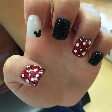 Minnie And Mickey Nails ️ Disney Nails Mickey Nails Cute Nails