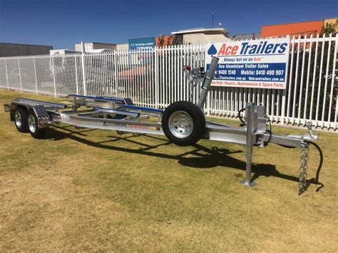 Used Tandem Axle Aluminium Boat Trailer With Basic Skid Set Up For Sale