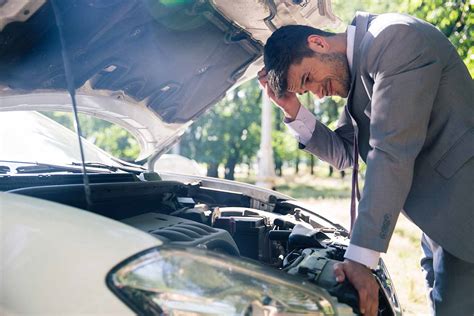 10 Steps To Take If Your Car Breaks Down On The Side Of The Road Mach