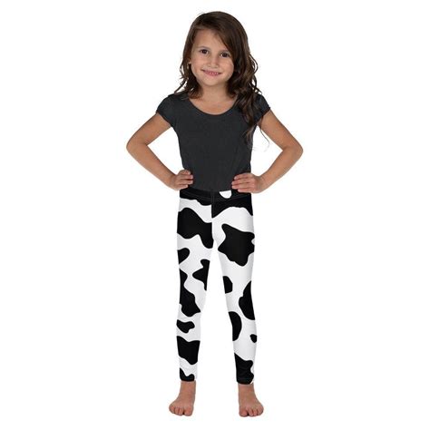 All you need is a white base outfit and some black felt for spots. Cow Kids Leggings, DIY Halloween Kids Costume, Last Minute Toddler Costume, Cow Costume Pants ...