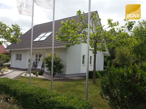 Es ist zugleich die größte stadt thüringens und neben jena und gera eines der drei oberzentren. OKAL Haus GmbH #musterhaus #fertighaus #immobilien #eco # ...