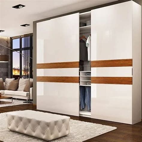 White Wooden 3 Door Sliding Wardrobe For Home At Rs 1500square Feet