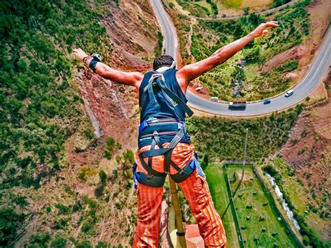 Meaning of bungee jumping in english. Bungee Jumping Peru Cusco