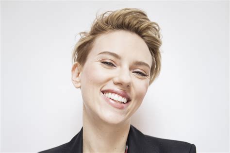 Scarlett Johansson On Politics Ghost In The Shell And Loving Nyc Erofound
