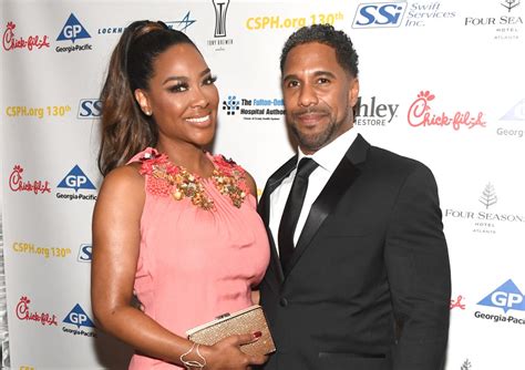 kenya moore says marc daly wants their daughter on his show