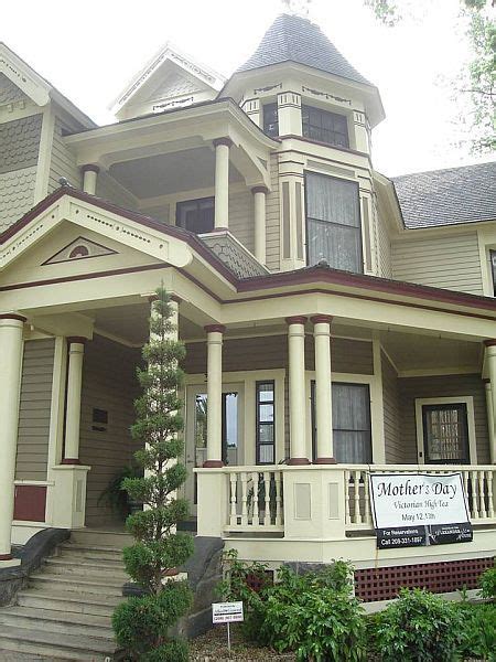 Stylish color combinations and finishes to withstand even the. Queen Anne. 4+ exterior paint colors. Exterior paint color scheme | Victorian homes exterior ...
