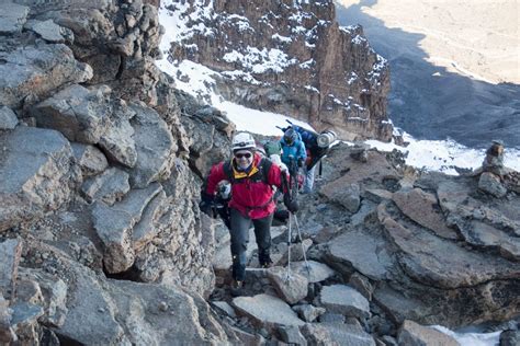 Jimmy carter's presidency provided something of a bridge between the end of the vietnam war era and the early reagan years. Mit Reagan und Jimmy Carter auf den Kilimanjaro