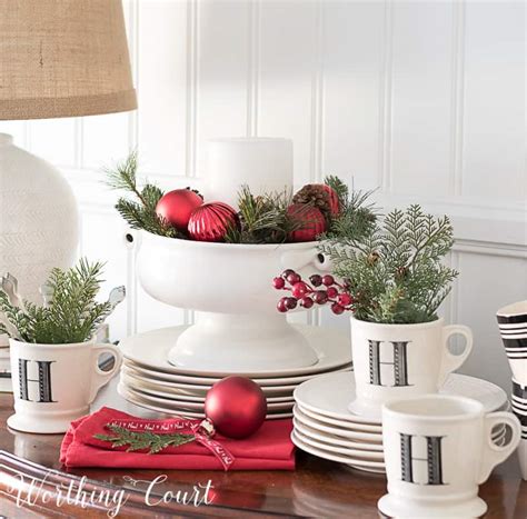 Using monochrome interior cues can give your dining room prominence. Come Home For Christmas Tour: My Cozy And Inviting ...