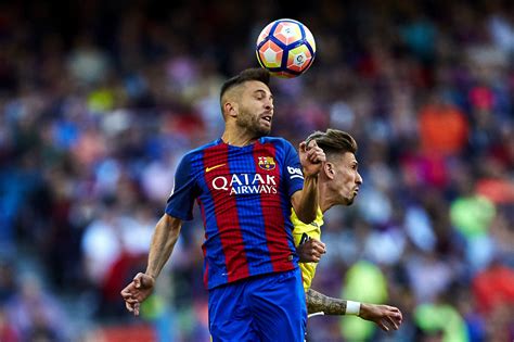 Lionel messi is an argentinian footballer (soccer player) known to be one of the greatest players of the modern football league. Mas sobre Messi 2021 - Fútbol Mundial