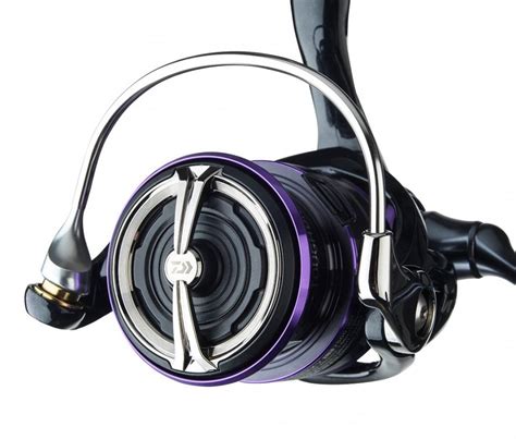 Катушка Daiwa 18 Prorex V LT 3000 C Рыболов 76