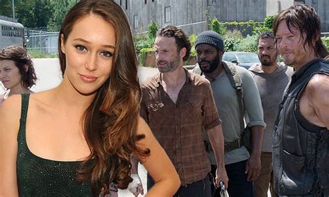 Alycia Debnam Carey Nabs Lead Role In The Walking Deads Spin Off Cobalt Daily Mail Online