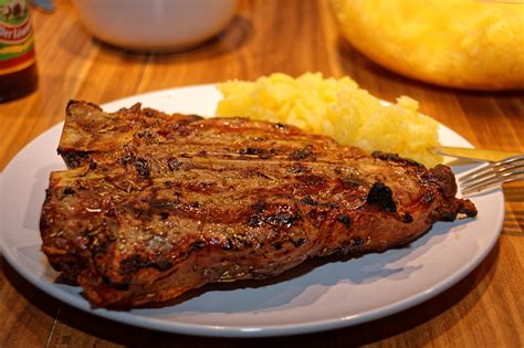 T-Bone-Steak Zubereitung Herkunft und Eigenschaften