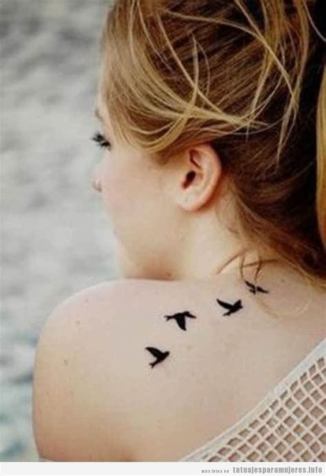 Tatuajes De Pájaros Para Mujer En Clavícula Hombro Costado Muslo Y