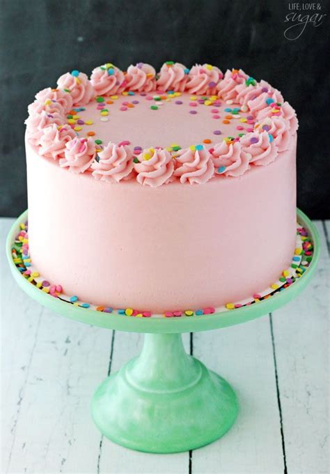 How To Frost A Cake With Buttercream Step By Step Tutorial Photos Easy Cake Decorating