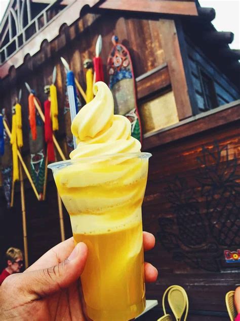 7 Best Pineapple Food And Drinks At Disney World Urban Tastebud Disney